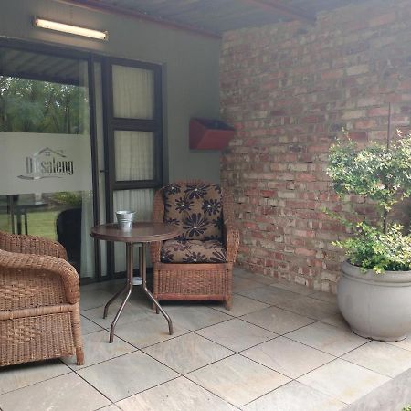 Ditsaleng Bed&Breakfast Vanderbijlpark Bagian luar foto