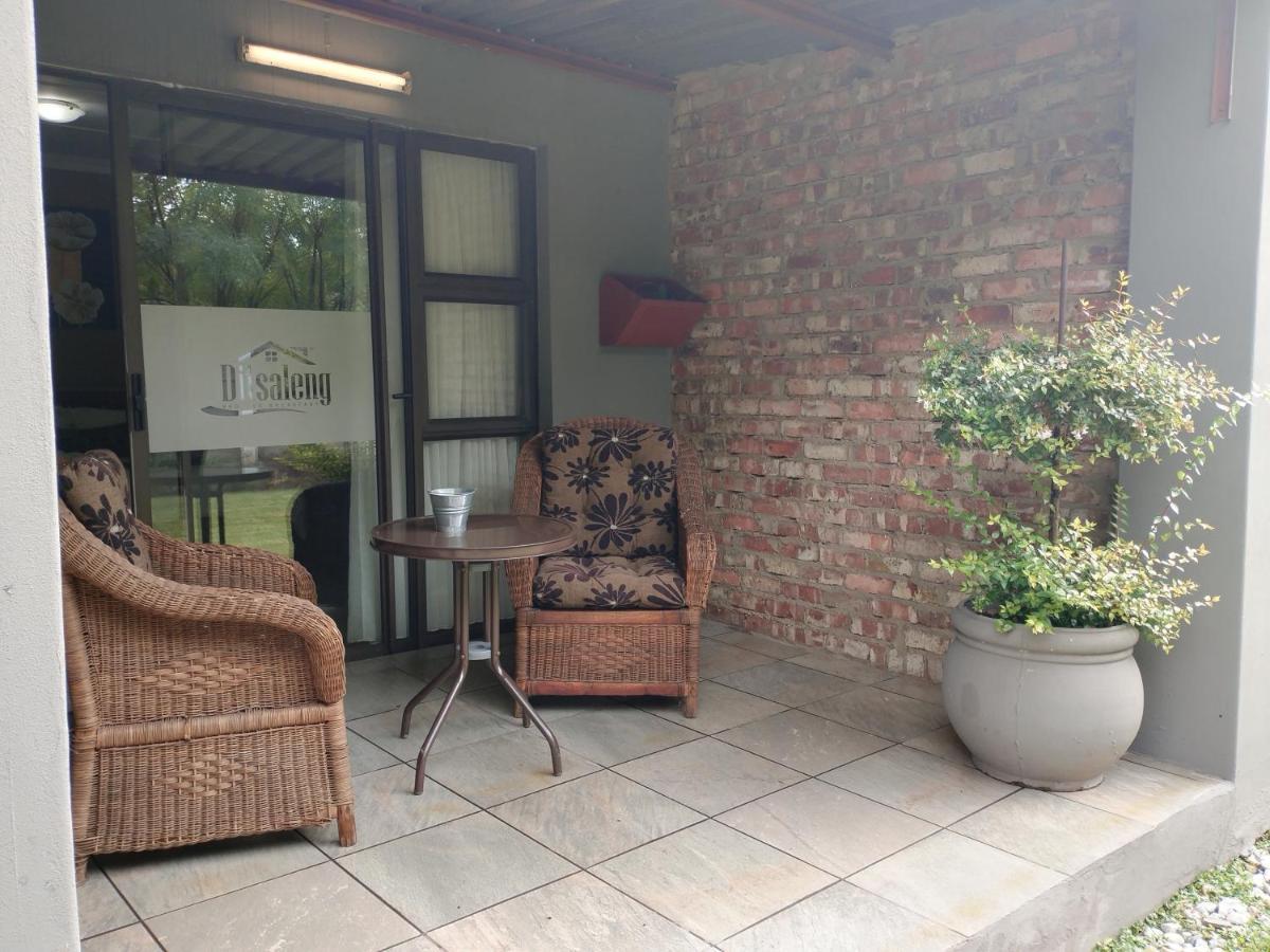 Ditsaleng Bed&Breakfast Vanderbijlpark Bagian luar foto